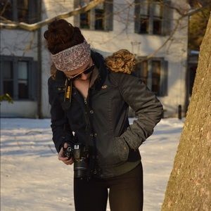 Meet your Posher, Casey